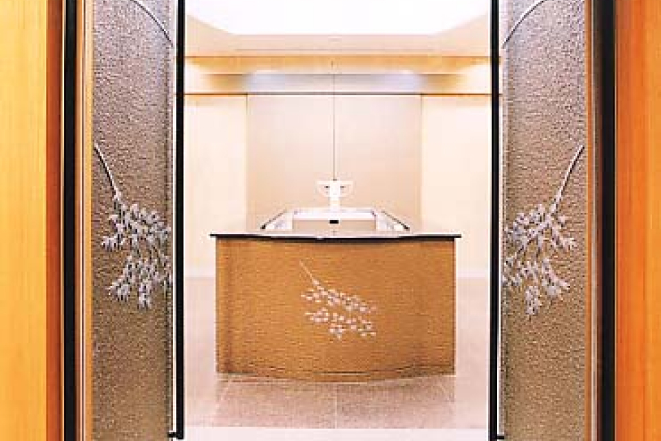 箕面市立聖苑の収骨室