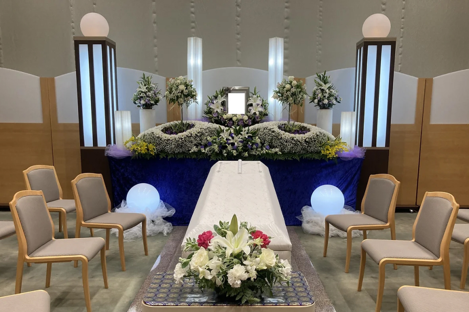 箕面市立聖苑の式場