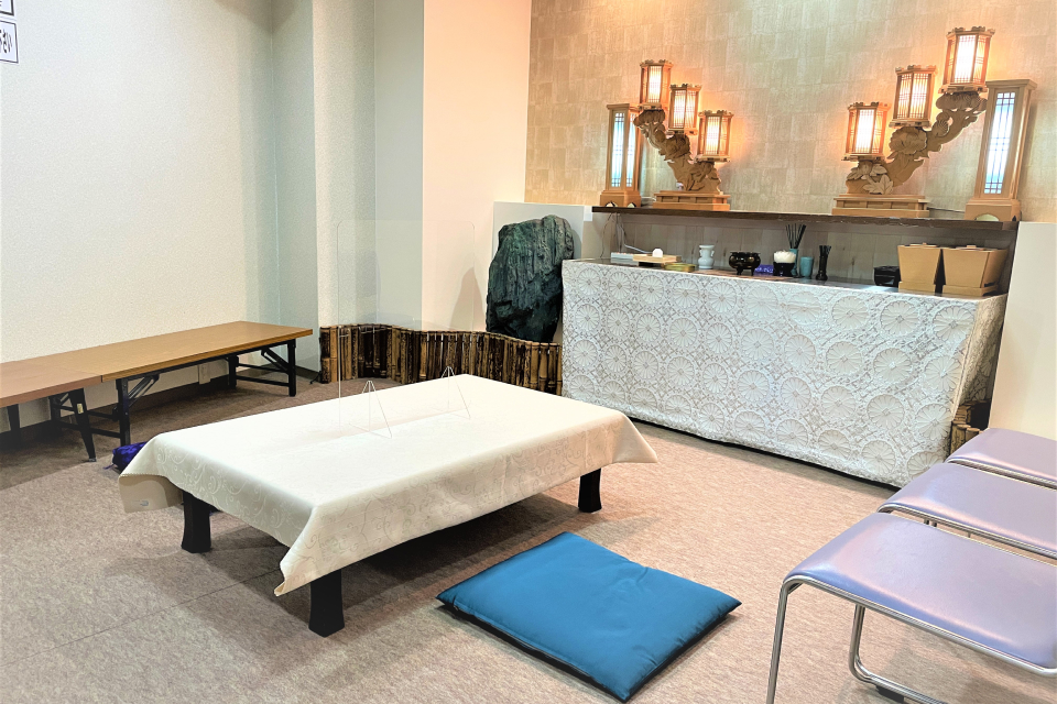 家族葬みかづきJR吹田駅前ホールの3階宗教者様控室